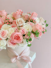 Load image into Gallery viewer, Luxury in Love