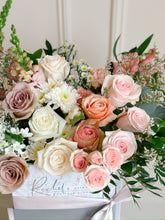 Load image into Gallery viewer, Spring Designer&#39;s Choice
