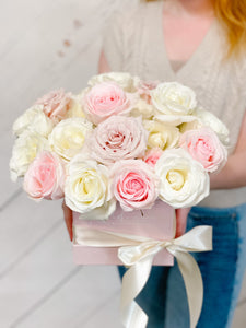Petal Pink Rose Box