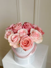 Load image into Gallery viewer, Petite &amp; Pretty Rose Box
