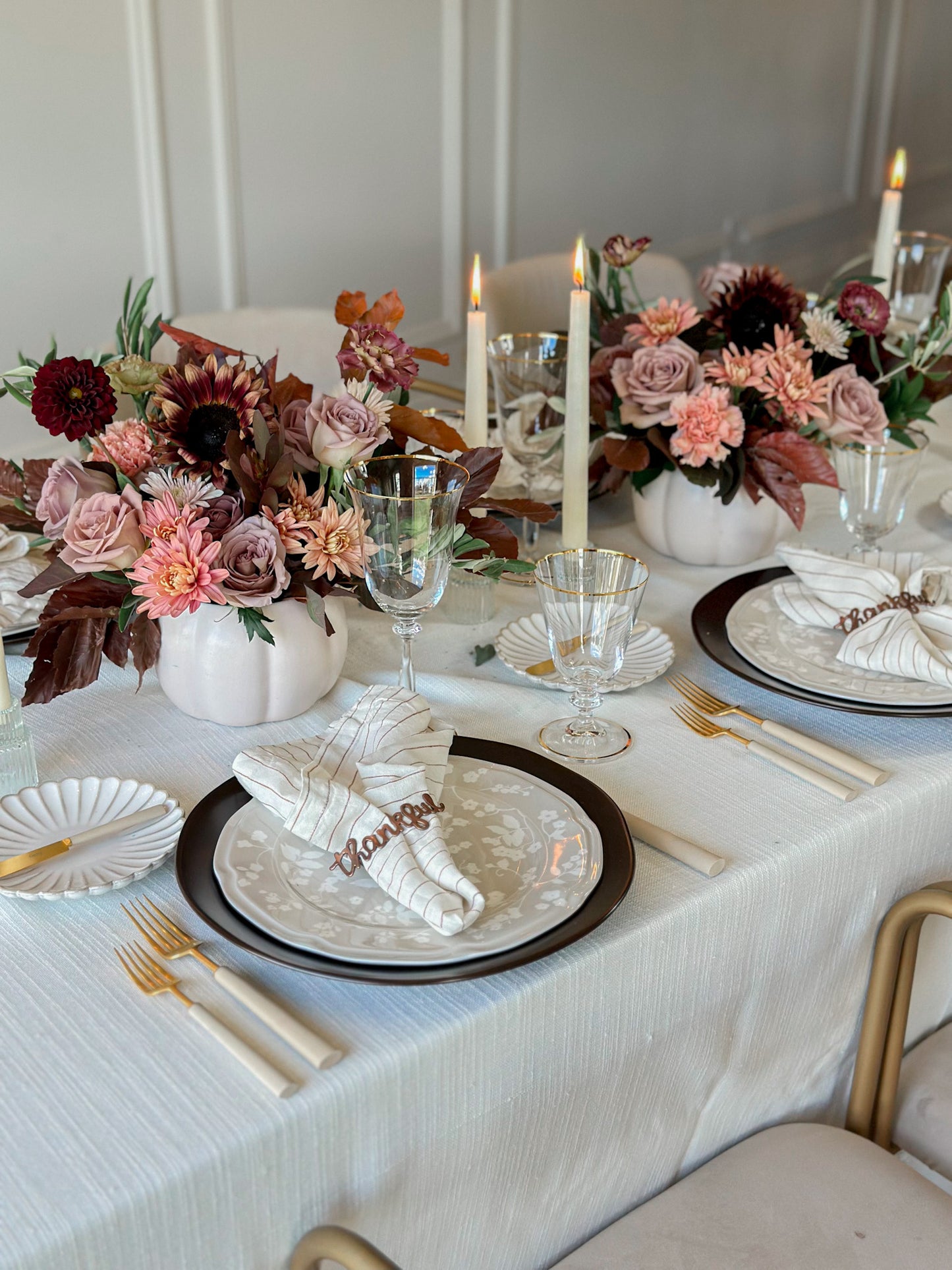 beautiful thanksgiving centrepiece with burgundy blooms