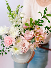 Load image into Gallery viewer, Petite Sweet Love
